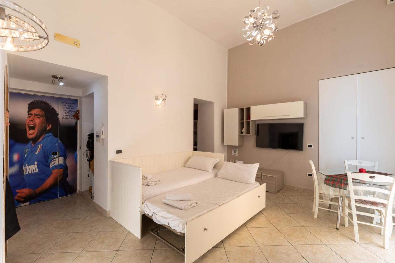 Apartment With Sea View With 2 Lifts Above Montesanto! Naples Exterior photo